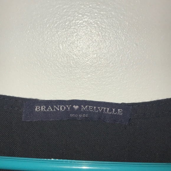 Simple black dress! - Picture 5 of 6